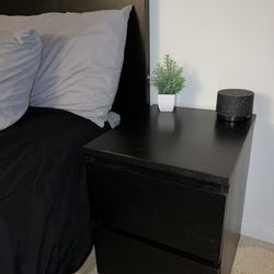 Bed Side Table 