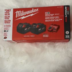 ilwaukee M18 18-Volt Lithium-Ion XC Starter Kit with Two 5.0Ah Battery and Charger