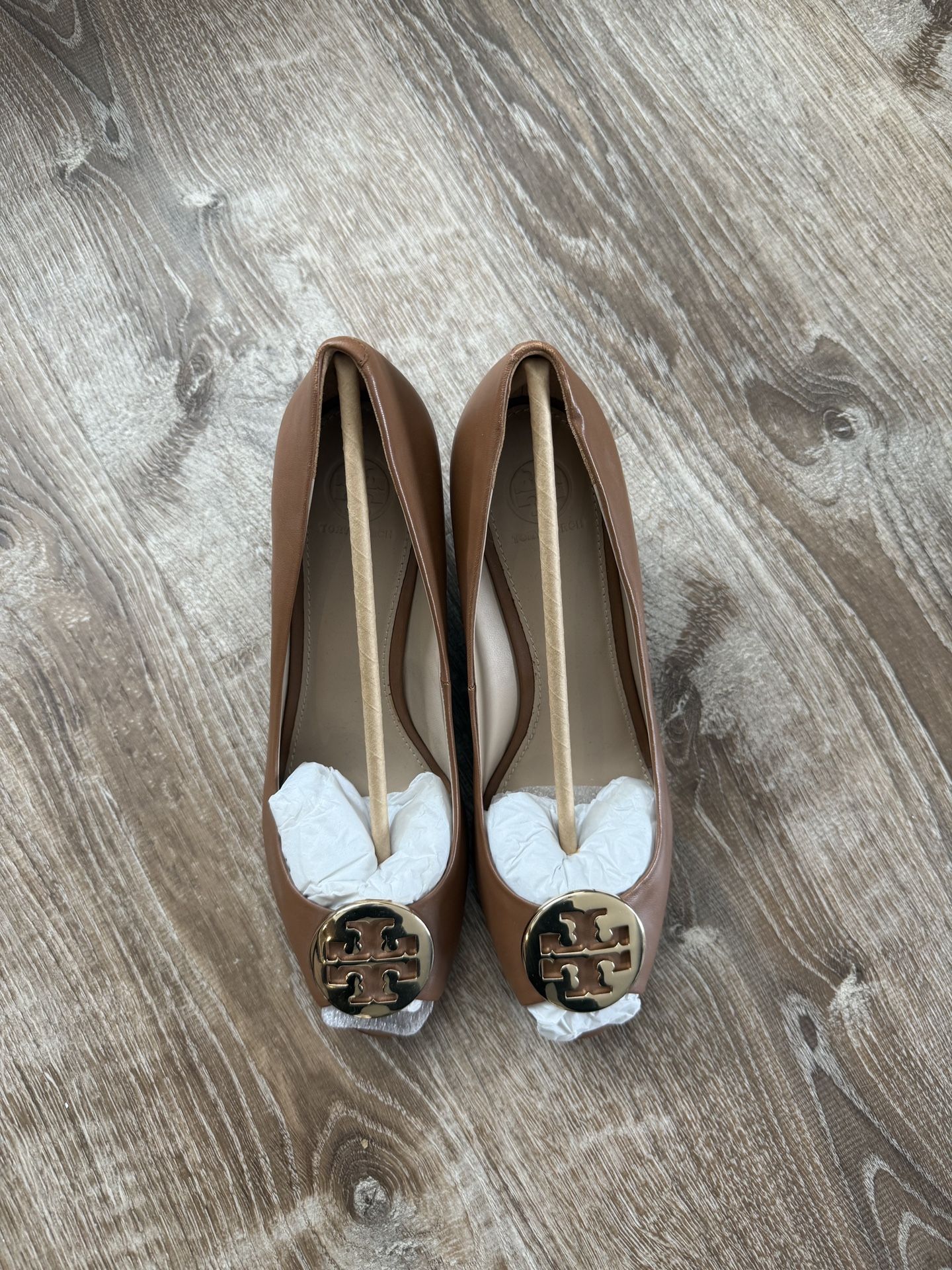 New Tory Burch Wedge Heels Size 9.5