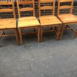 Very Good Condition Four Chairs 