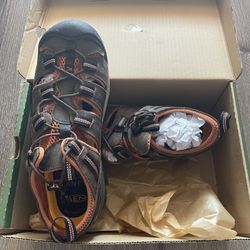 Men’s Hiking Sandals