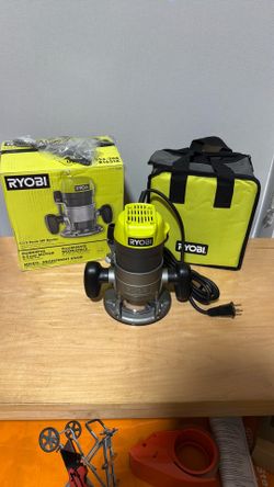 RYOBI 8.5 Amp 1-1/2 Peak HP Fixed Base Corded Router