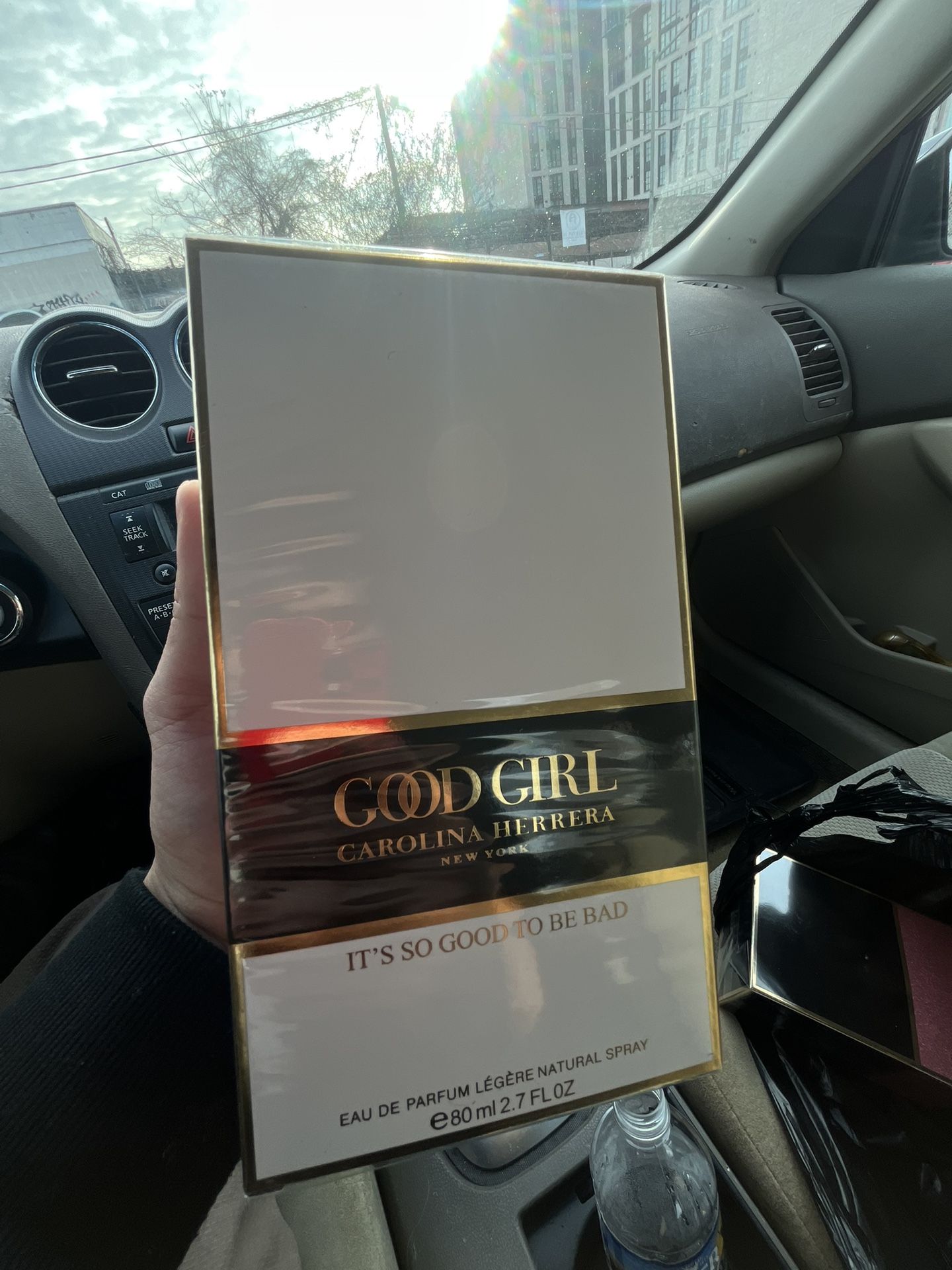 perfumes/colonges