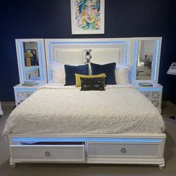 White Bed Set with LED Lights - Queen - King - Twin - Full - SAME DAY DELIVERY