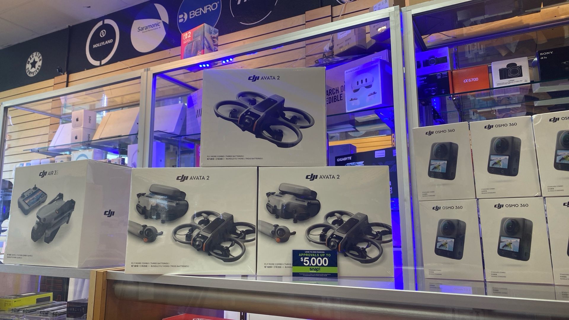 DJI Avata 2 Fly More Combo With 3Batteries