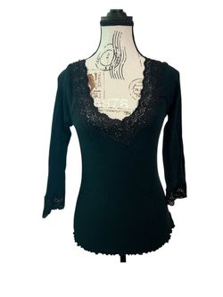 Vintage Discontinued The Limited 2005 Y2K Black Lace Trimmed Ribbed Top Blouse Size Small
