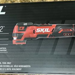SKIL PWR CORE 12-volt Cordless Brushless Variable speed 40 -Piece Oscillating Multi-Tool (Battery Not Included)