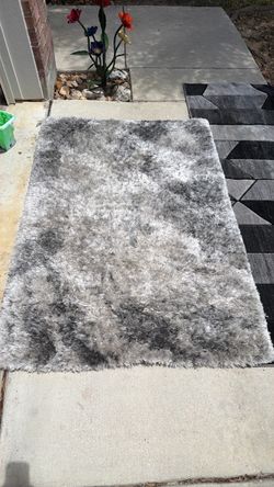 3 Tone Plush Carpet 6X4 FT