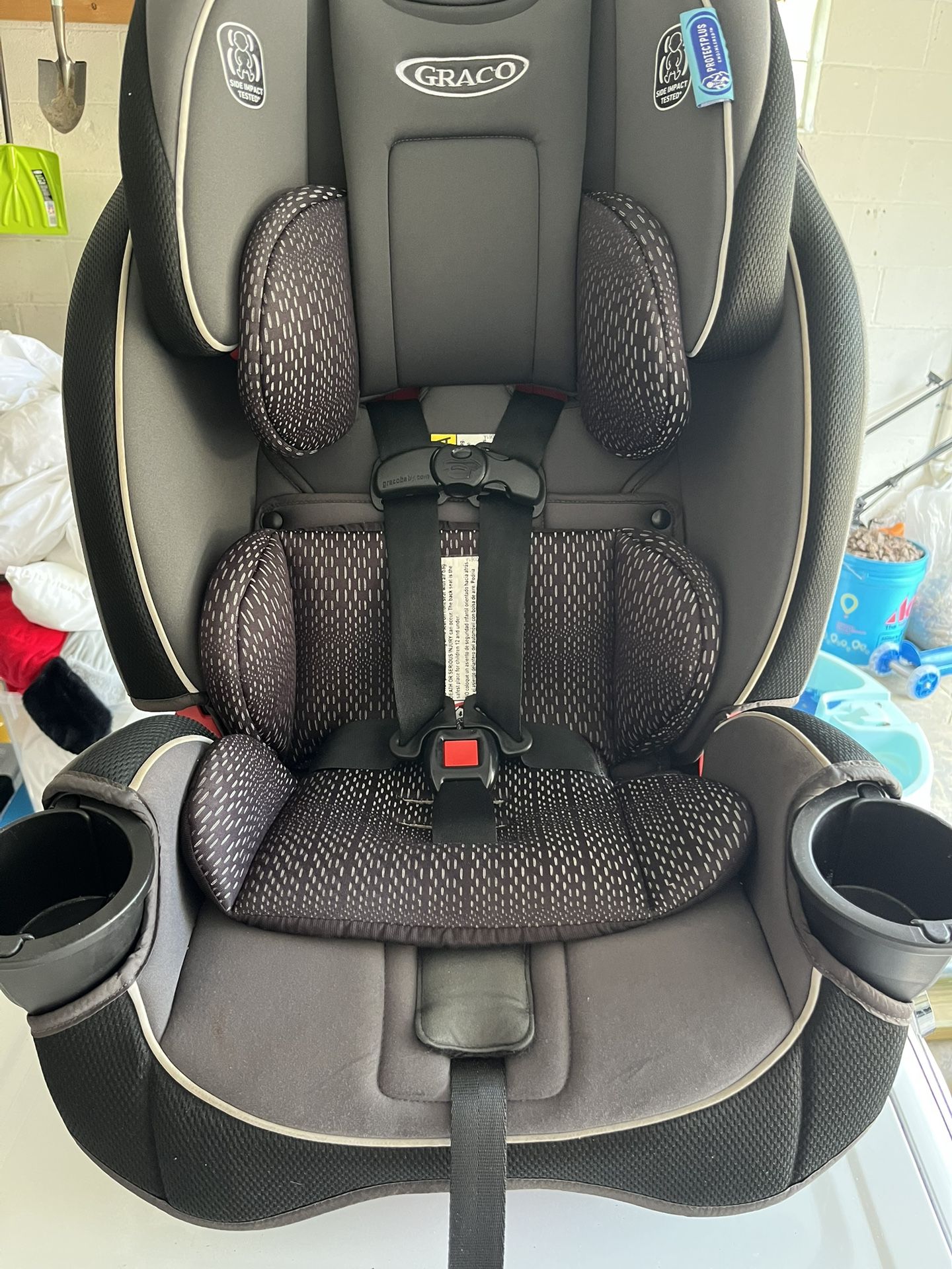Graco MyFit Car Seat - Excellent Condition