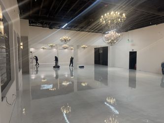 Solid Epoxy And Metalic