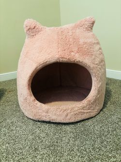 Blush Pink Cat Bed
