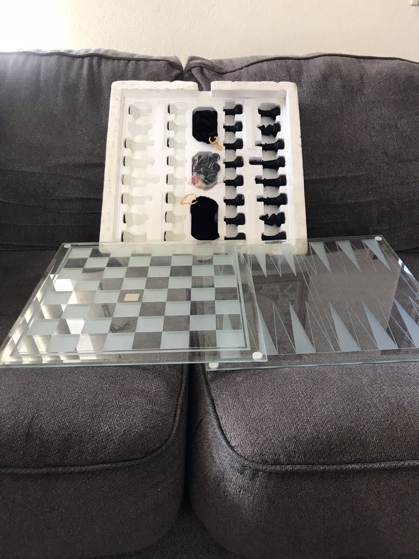 New Chessboard Set 
