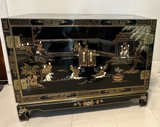 Oriental Trunk