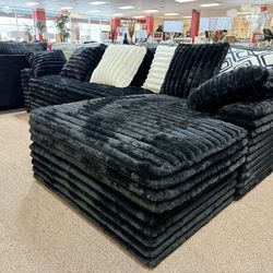 3880.. 2 Pc: Sectional 