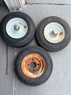 Trailer cement mixer tires