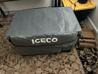 ICECO VL60 portable refrigerator/freezer