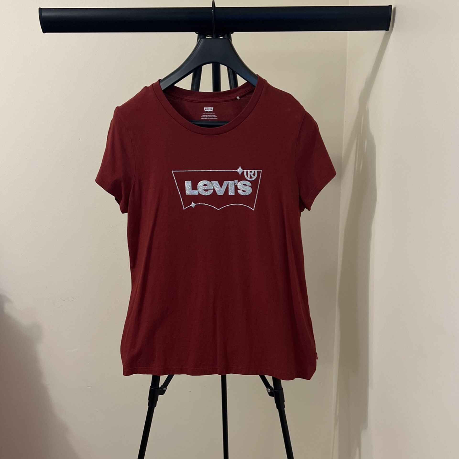 Levi's