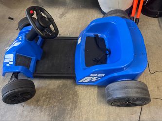 Kalee Asphalt Racer 12V Go Kart Powered Ride-on