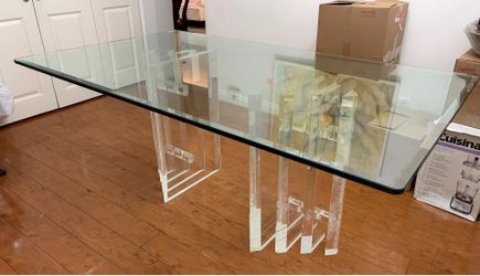 Vintage 3 piece lucite and glass table set