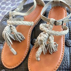 American Eagle leather sandals size 7