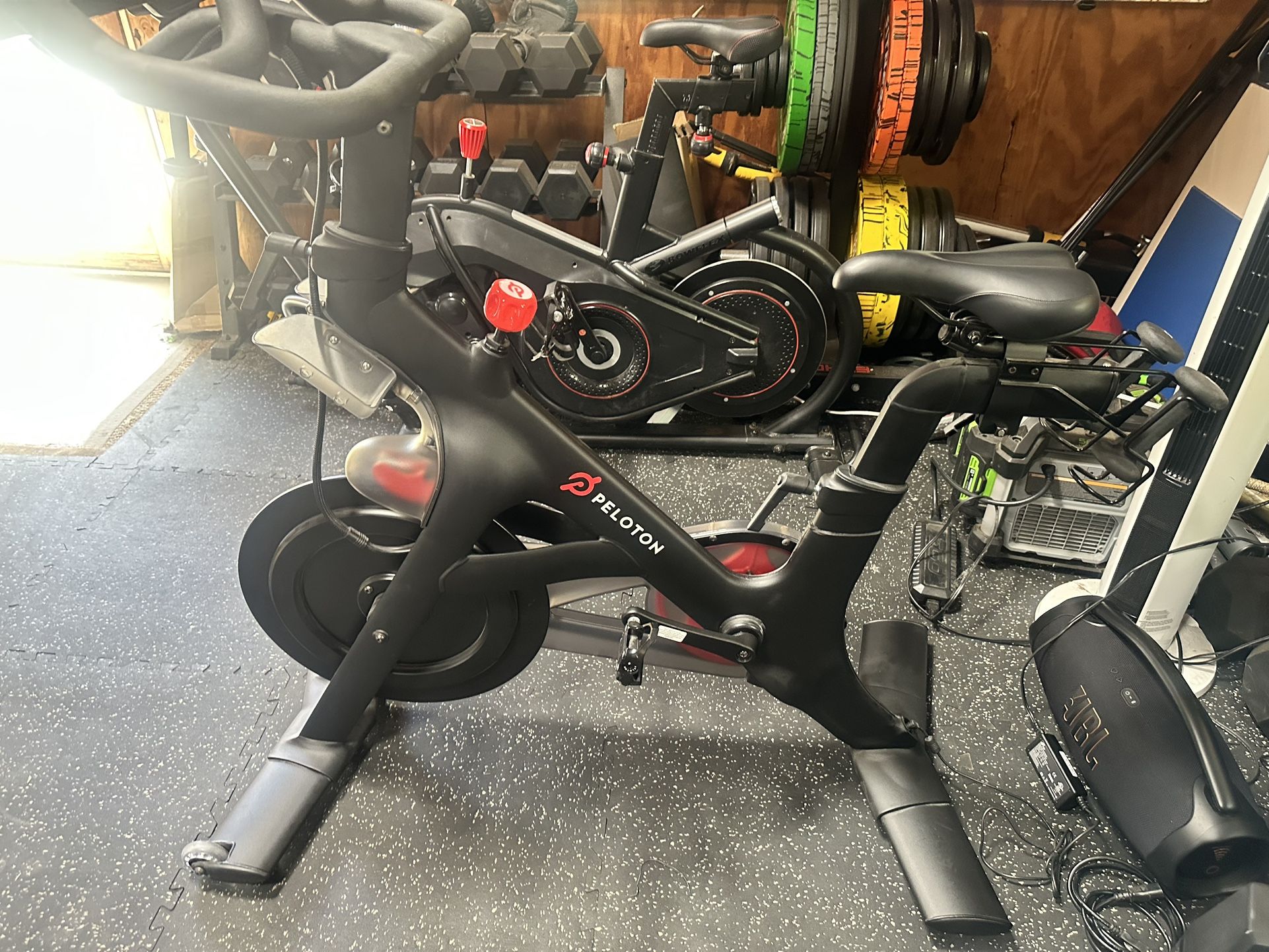 Pelotón Exercise Bike