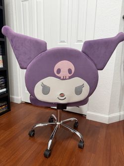 Kuromi vanity/desk chair