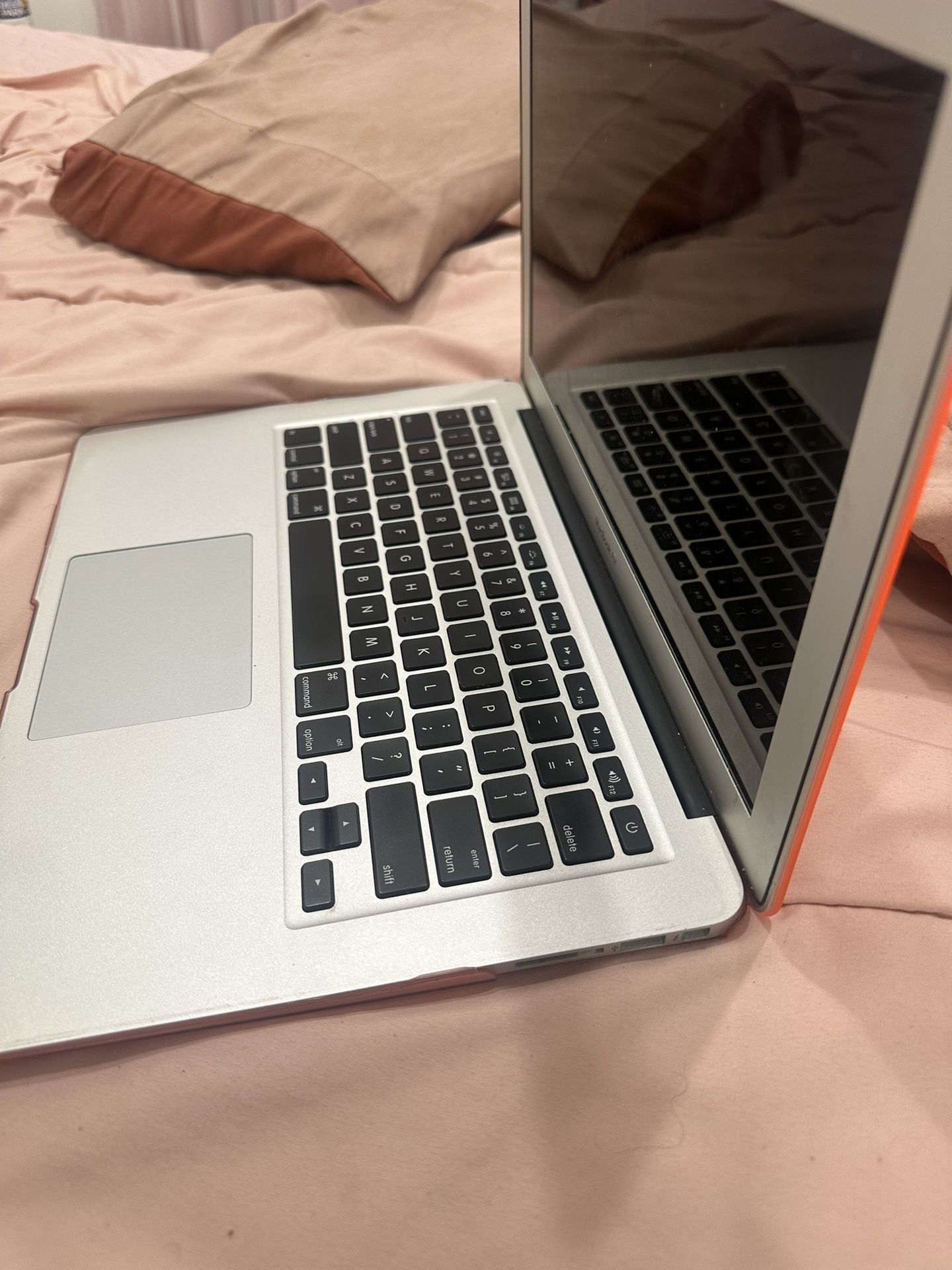 MacBook Air 13 Inch (Models: A1466, Older Version 2017 Release