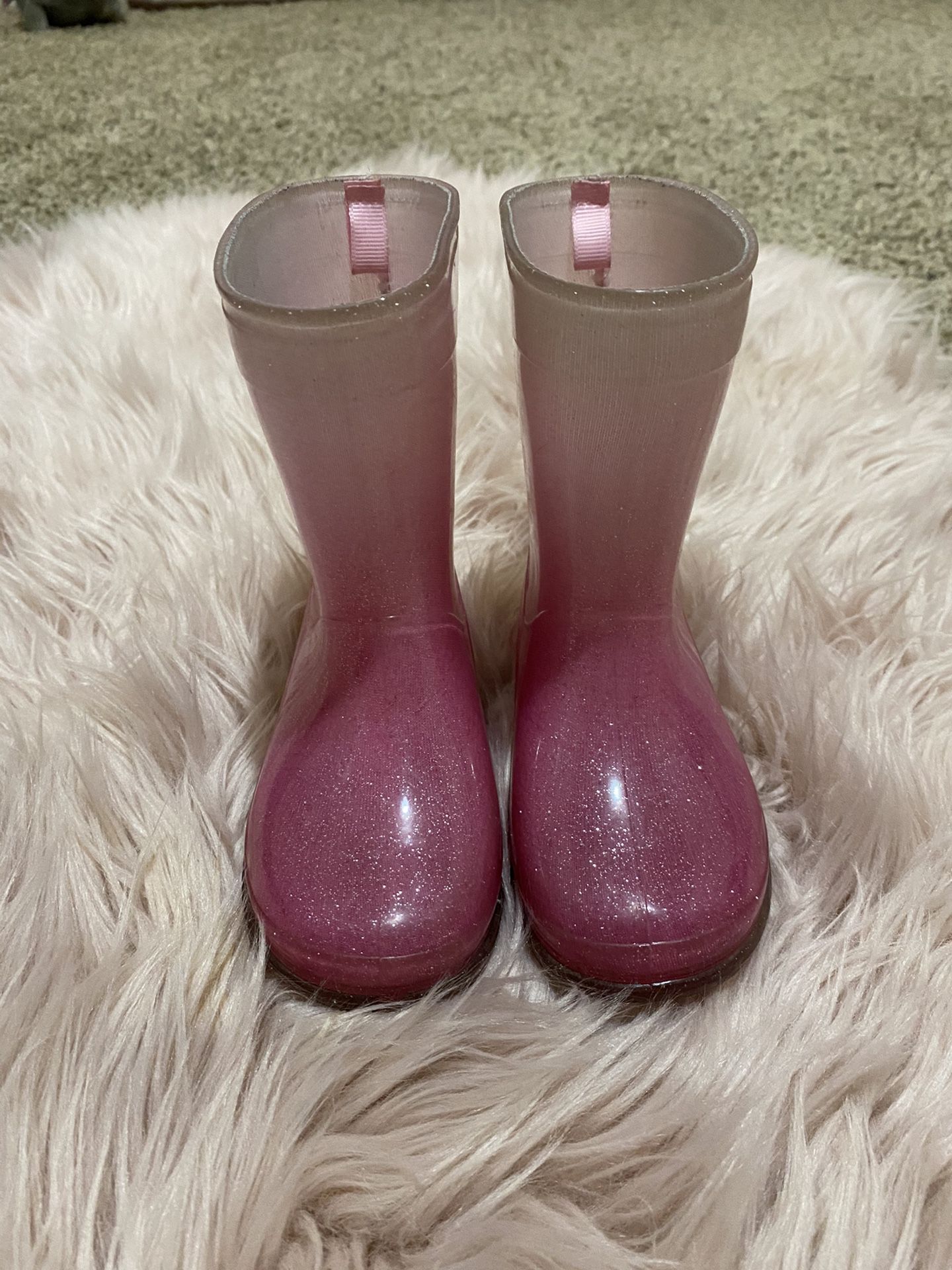 Rain boots 6c