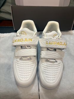 Weight lifting shoes size 10m