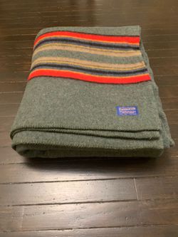 Pendleton Wool Yakima Camp Blanket BEAUTIFUL