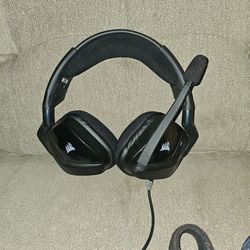 Corsair Gaming Headset. Mint Condition 