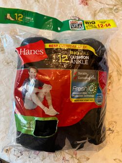Hanes Big & Tall men’s cushion ankle socks-black