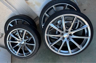 22 INCH STAGGERED WHEELS AND TIRES 5x115
