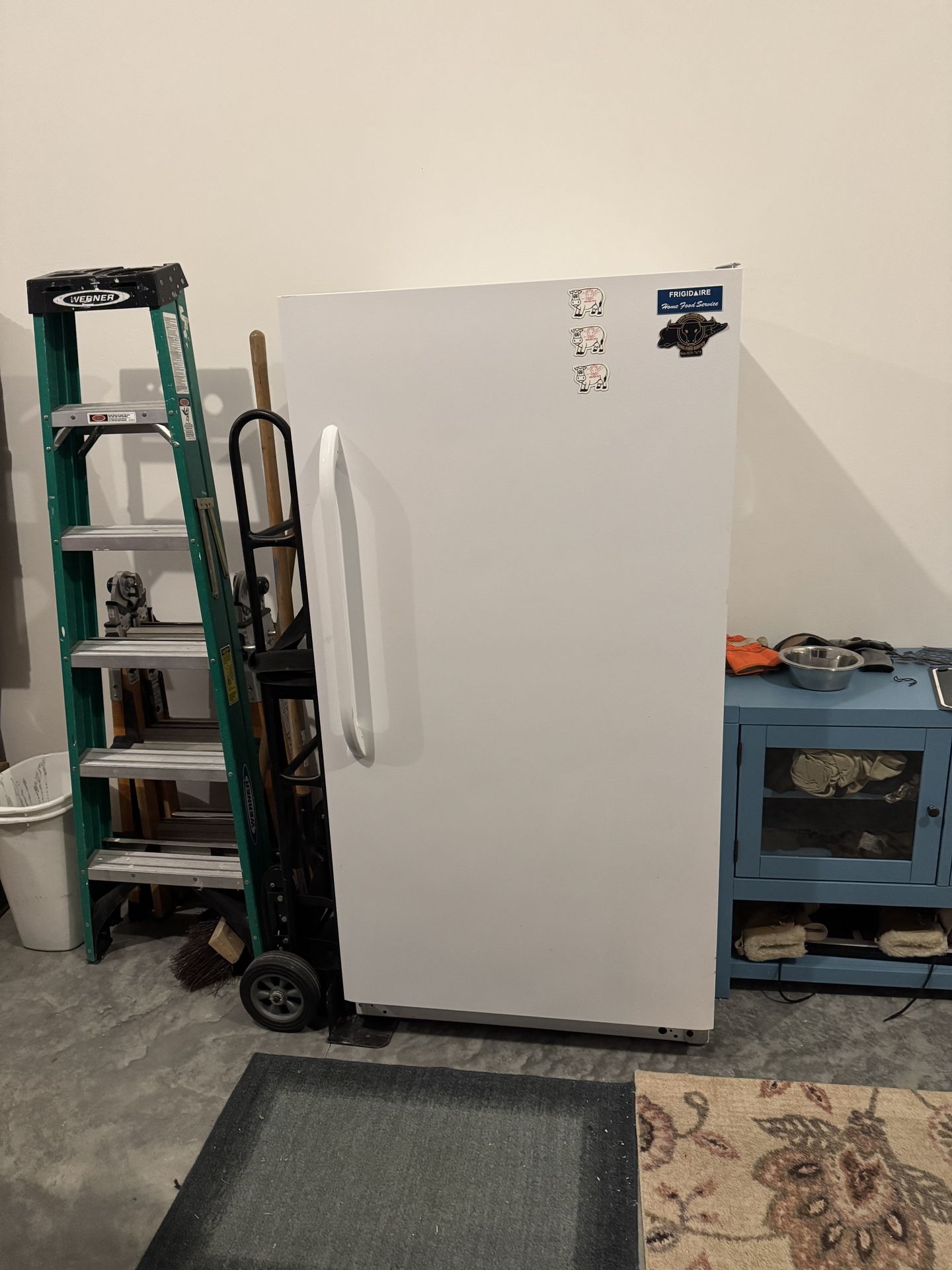 Upright freezer