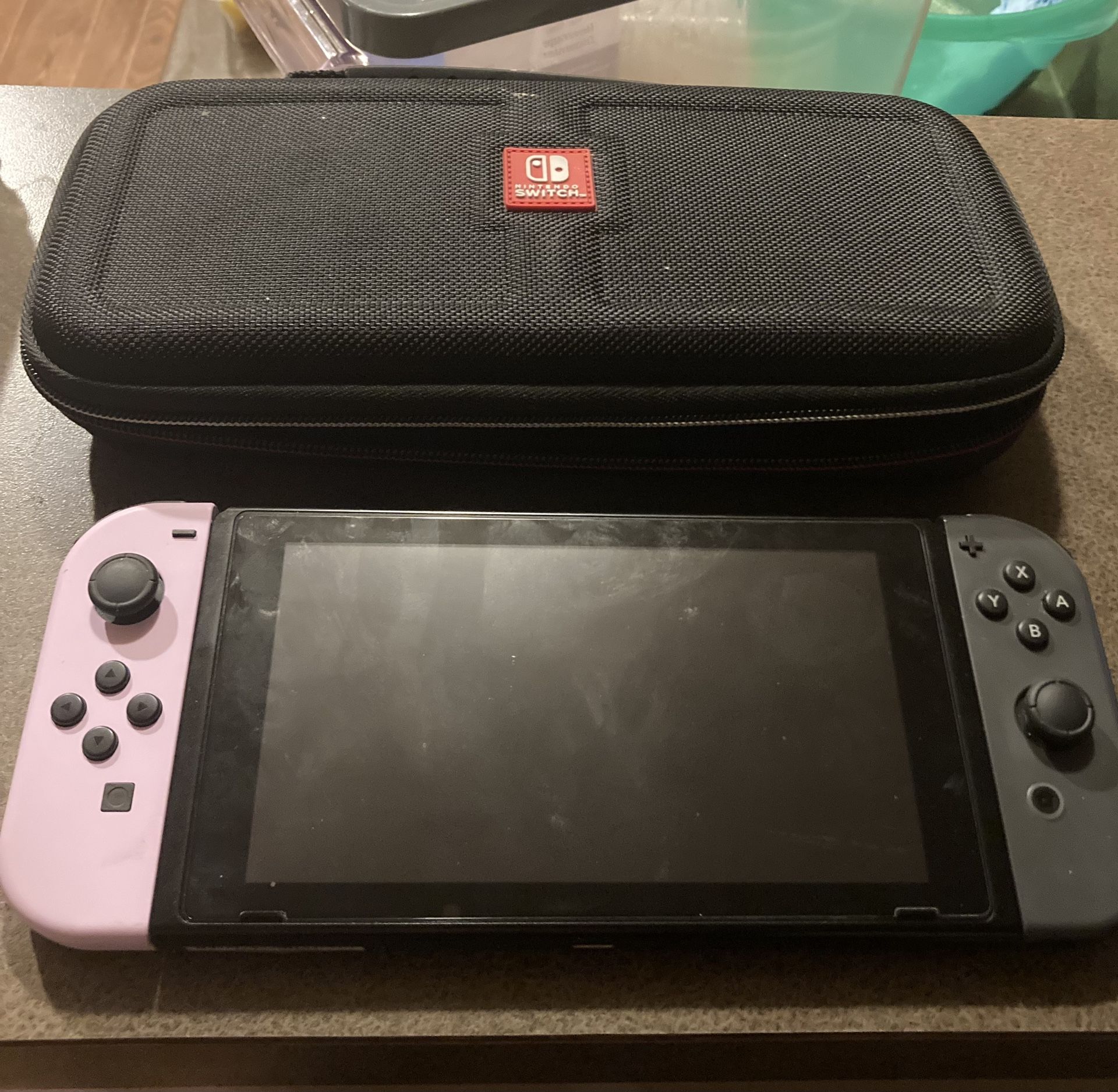 Nintendo Switch, Games And Controllers