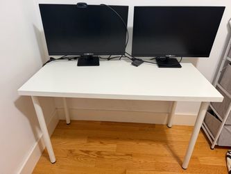 IKEA Table / desk / office table