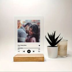 
Custom Spotify Glass Plaque – Personalized Photo & Song Music Frame
