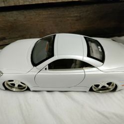 Lexus Model Car Missing Mirrors