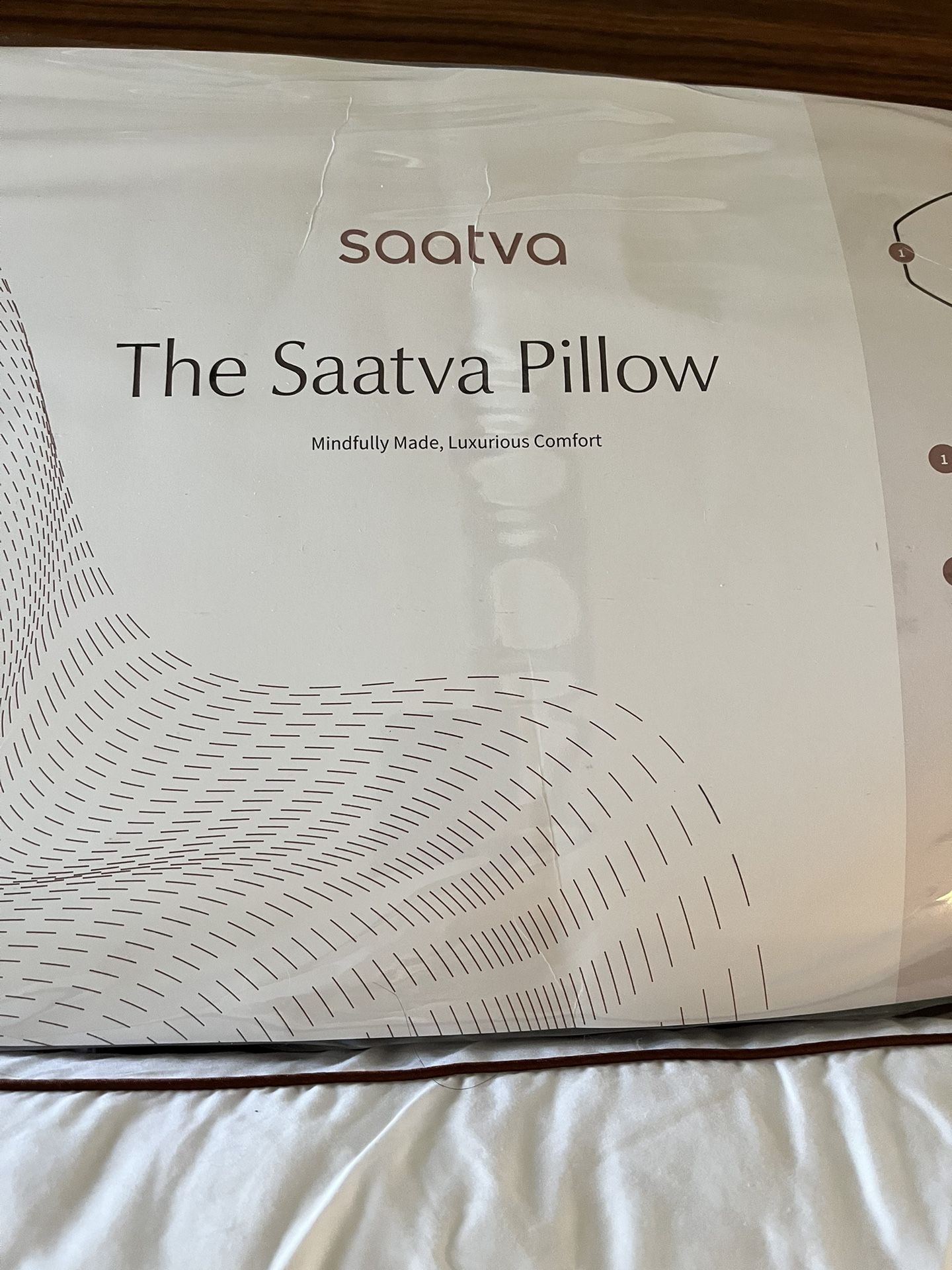 Saatva Queen Latex Pillow