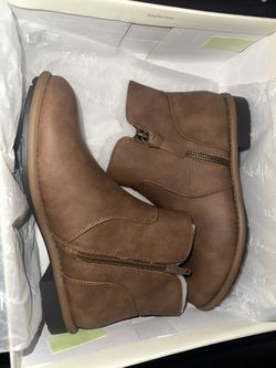 Women’s Boots