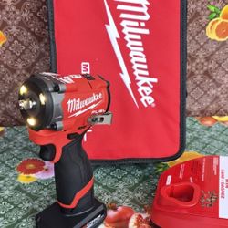 Milwaukee
M12 FUEL 12V Li-Ion Brushless Cordless Stubby 3/8 in. Impact Wrench Kit w/(1) 5.0 Ah High Output Battery