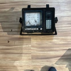Lowrance X-16 Sonar 