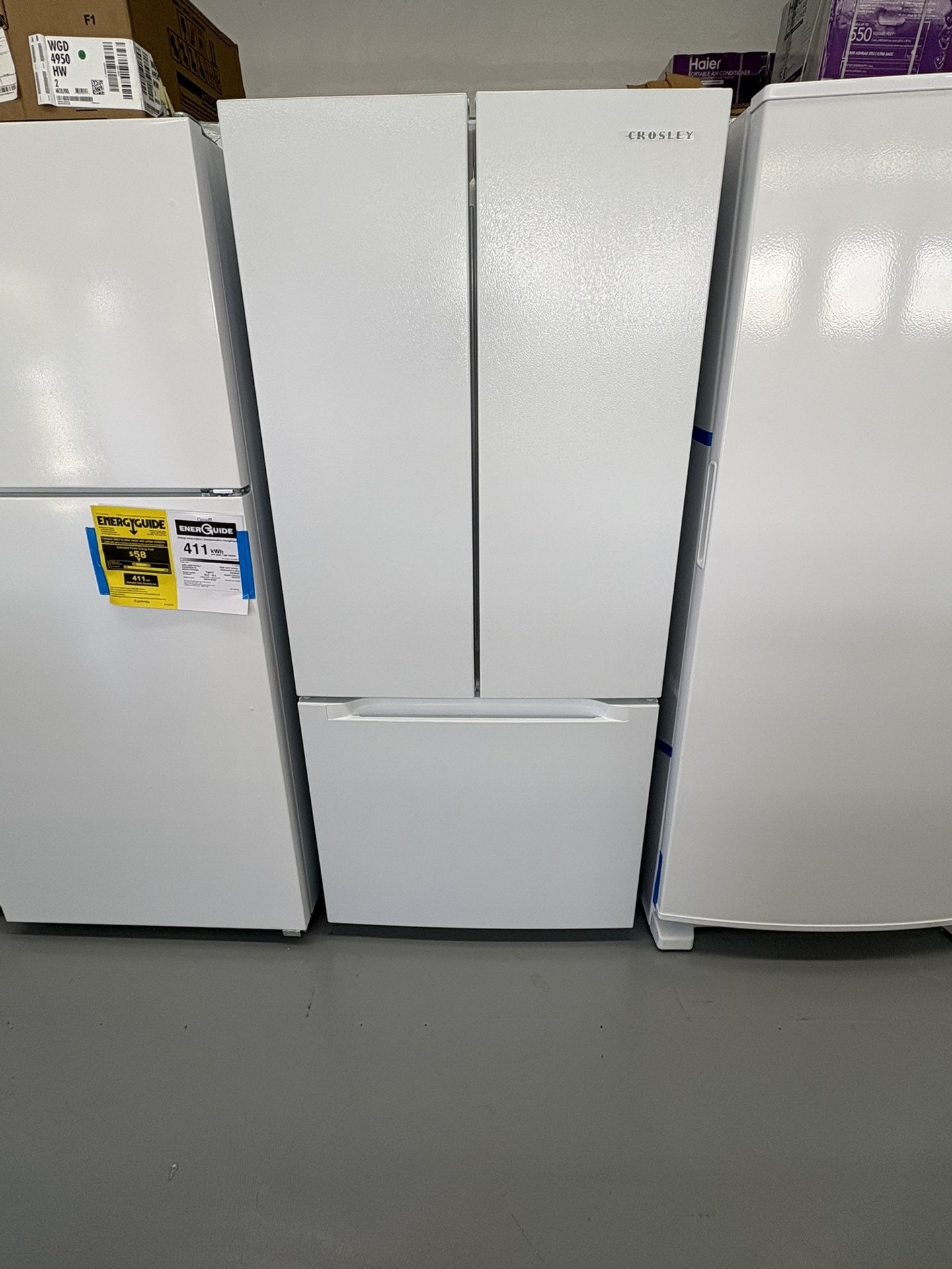 Crosley 30β 18.4 Cu Ft French Door Refrigerator / 1 Years Warranty