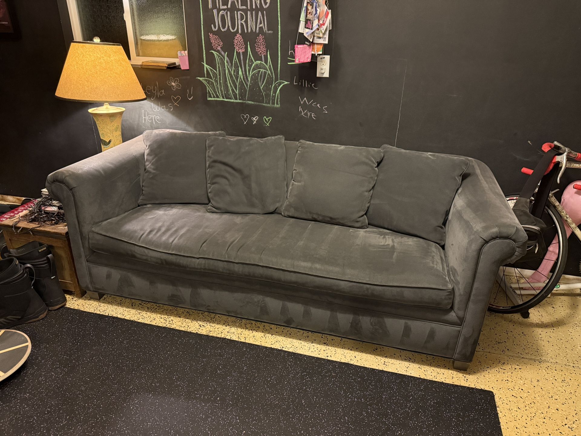Free Pull Out Sofa
