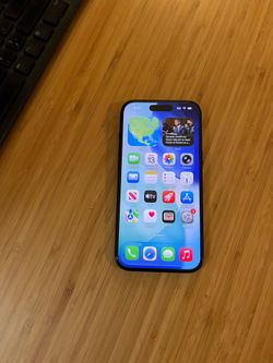 iPhone 15 Battery💯 Original Unlocked ( Scratched screen) 128gb Black color