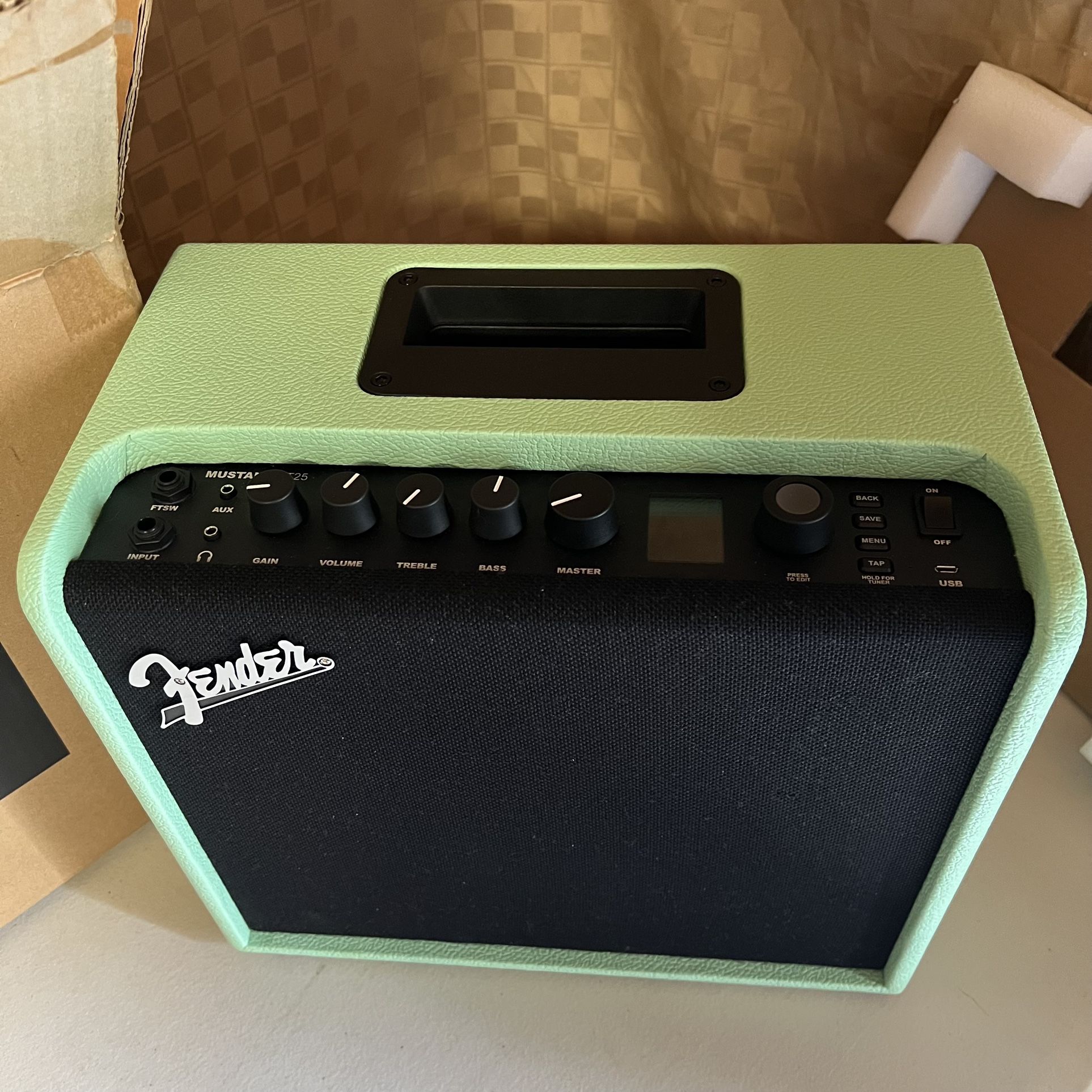 Fender Mustang LT25 25W 1x8 Guitar Combo Amp Surf Green