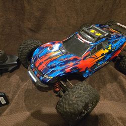Traxxas  rustler 4x4 vxl brushless