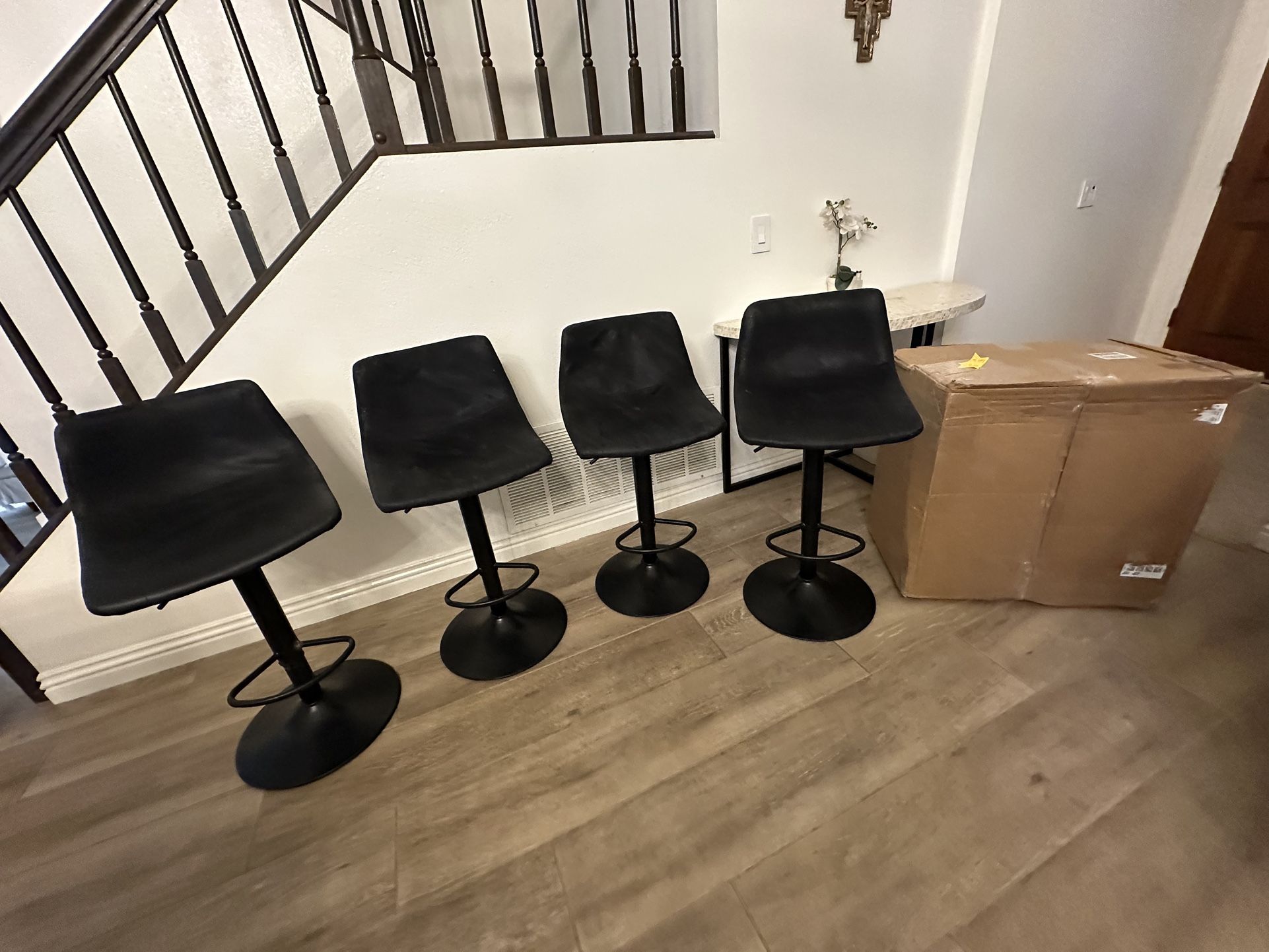 8 Black Swivel Adjustable Bar Stools