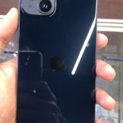 Iphone 13 (Unlocked)