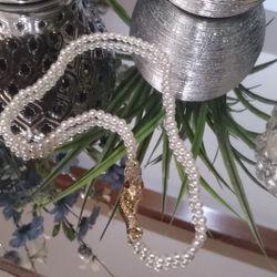 Beautiful Choker In 14K Gold Plated And Pearls